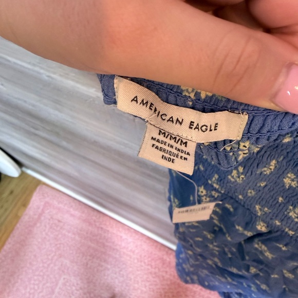NWT American Eagle Floral Smocked Halter Jumpsuit Blue White Size M - Picture 2 of 11